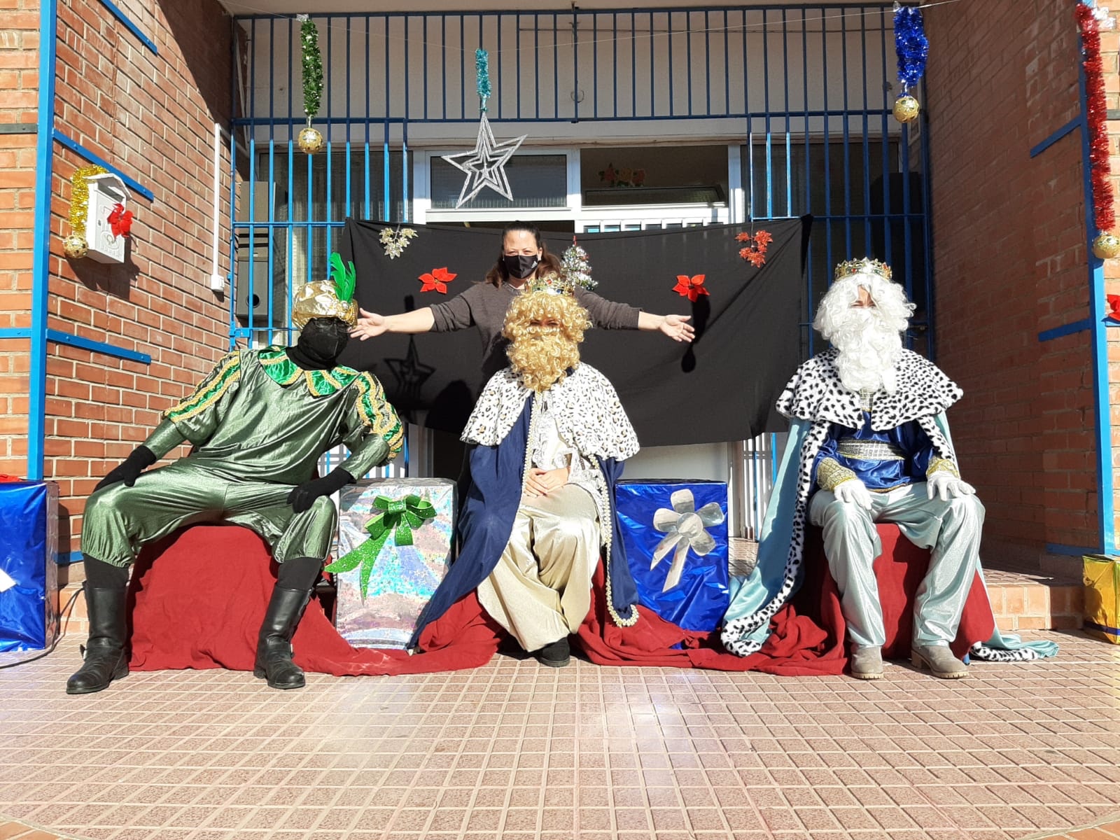 Los Reyes Magos visitan nuestro cole